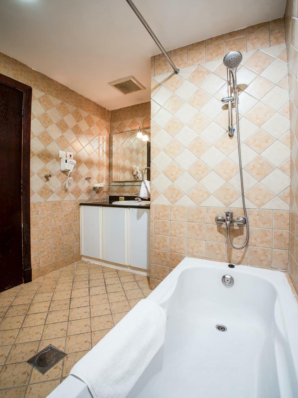 Itlala Alsharq For Serviced Apartments Dammam Exterior photo